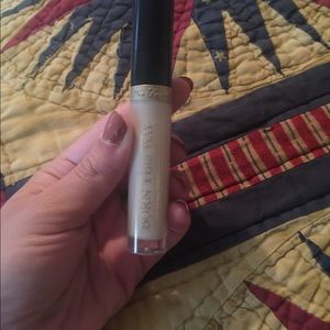 Too faced born this way concealer